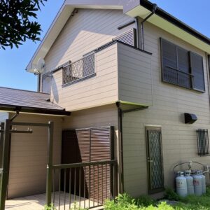 南東からの外観 (外観)