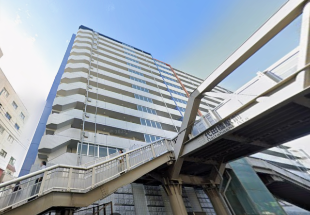 駅、徒歩1分。交通、商業施設、アクセス良好マンション 画像1